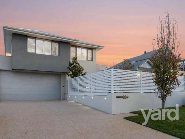 House For Sale in City of Melville, Western Australia