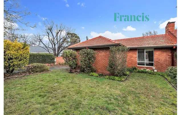 Rent 3 bedroom house in Canberra