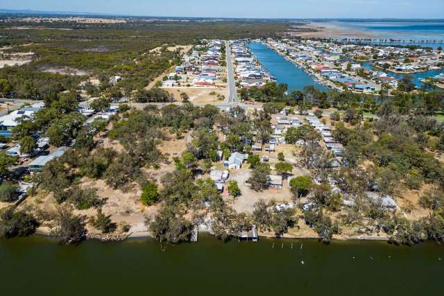 Acreage For Sale in Shire Of Murray, Western Australia