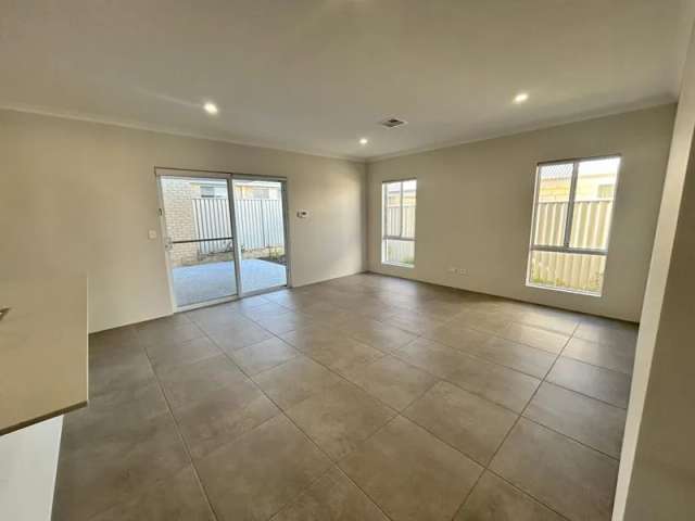 Apartment For Rent in City of Wanneroo, Western Australia