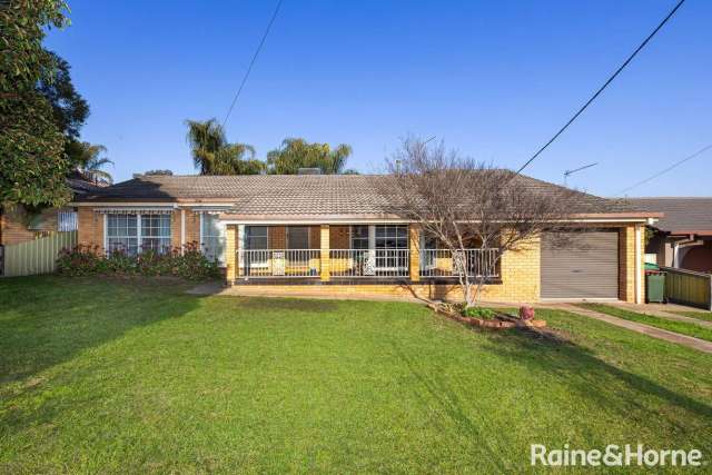 House For Sale in Wagga Wagga City Council, New South Wales