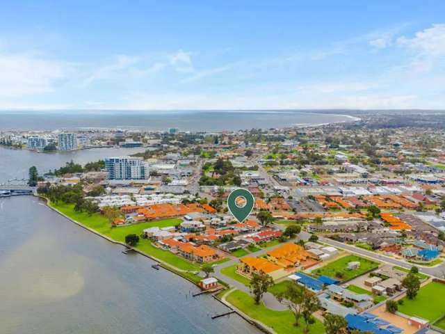 House For Sale in Mandurah, Western Australia