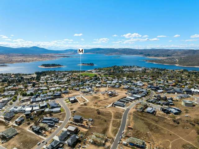 Jindabyne 870sm residential block for sale