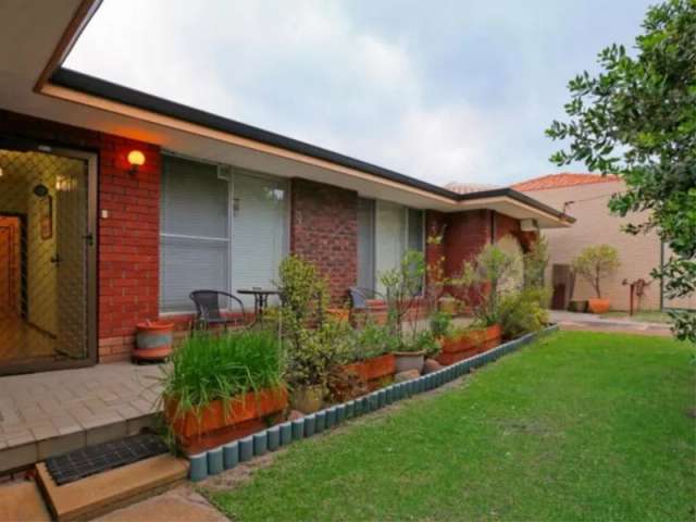 House For Sale in City of Gosnells, Western Australia