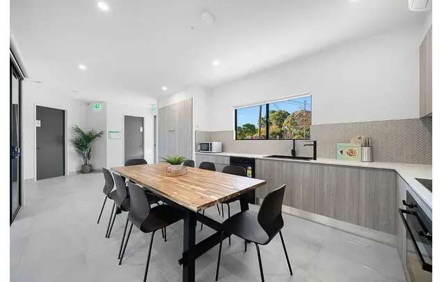 Rent 1 bedroom student apartment in Blacktown