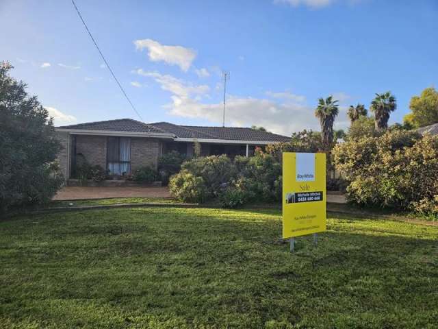 House For Sale in Dongara, Western Australia