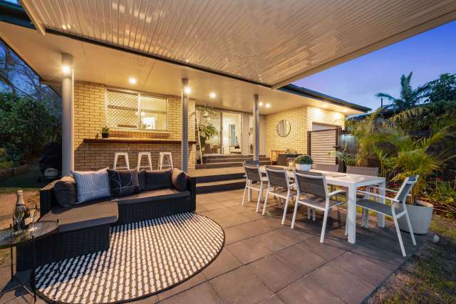 Classic Comfort Meets Contemporary Living in Everton Hills