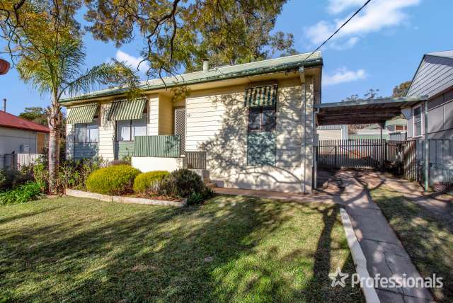 House For Sale in Wagga Wagga City Council, New South Wales