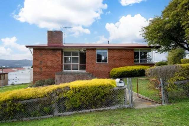 House For Rent in Hobart, Tasmania