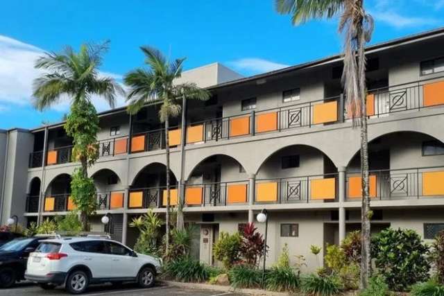 Apartment For Rent in Cairns, Queensland