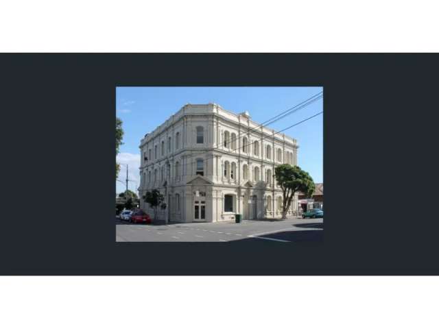 Spacious Property In Prime West Melbourne Location!