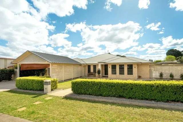 House For Sale in Highfields, Queensland