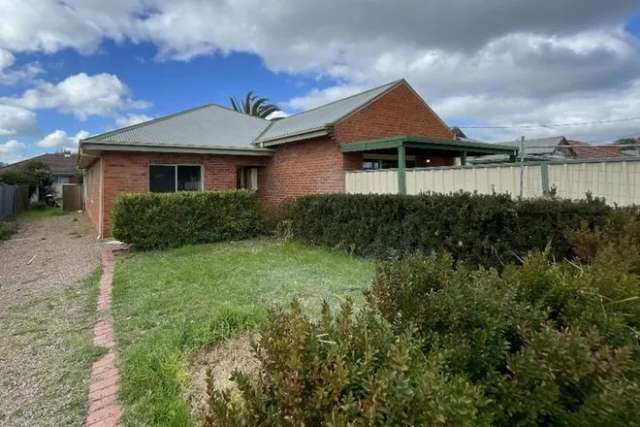 House For Rent in Mooroopna, Victoria