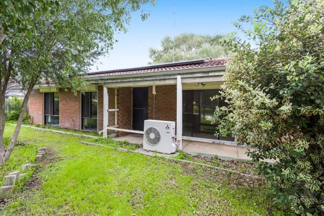 18 Wellstead Way, Coodanup WA 6210 - House For Lease