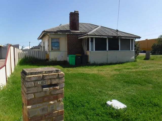 House For Sale in Bunbury, Western Australia