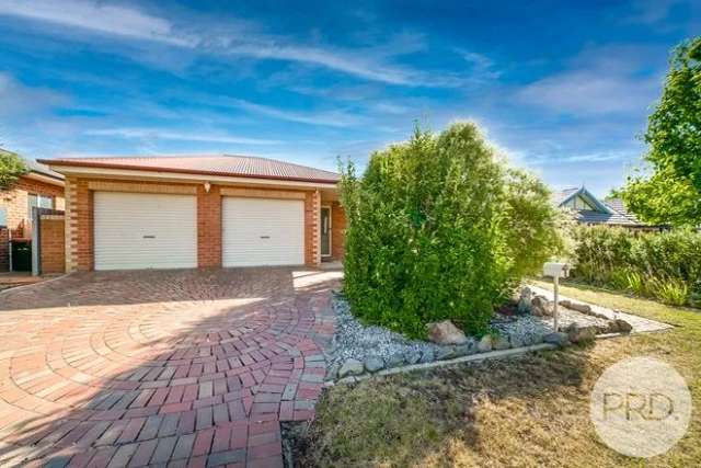 House For Rent in Wagga Wagga City Council, New South Wales