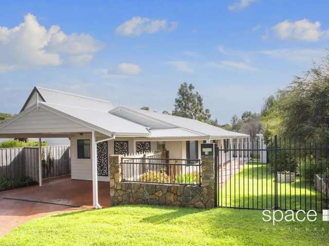 House For Sale in Margaret River, Western Australia