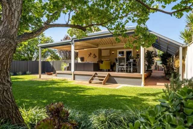 House For Sale in City of Melville, Western Australia