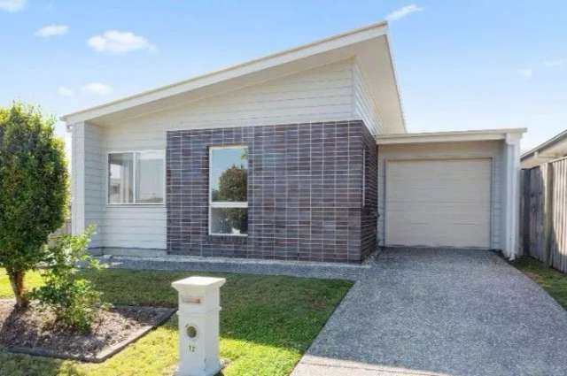 Charming 3-Bedroom Family Home with Modern Amenities in Pimpama