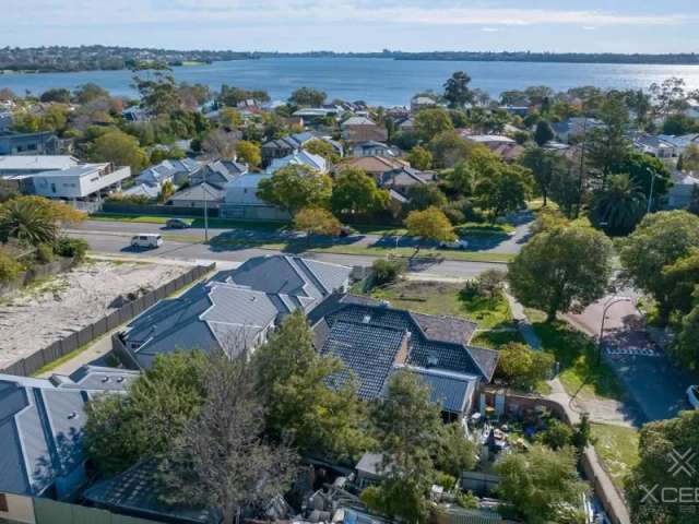 House For Sale in City of Melville, Western Australia