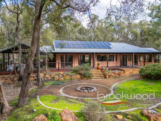 House For Sale in Shire Of Mundaring, Western Australia