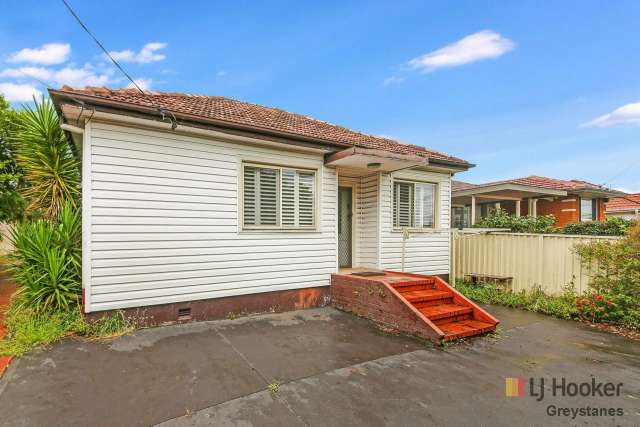 House For Sale in Sydney, New South Wales