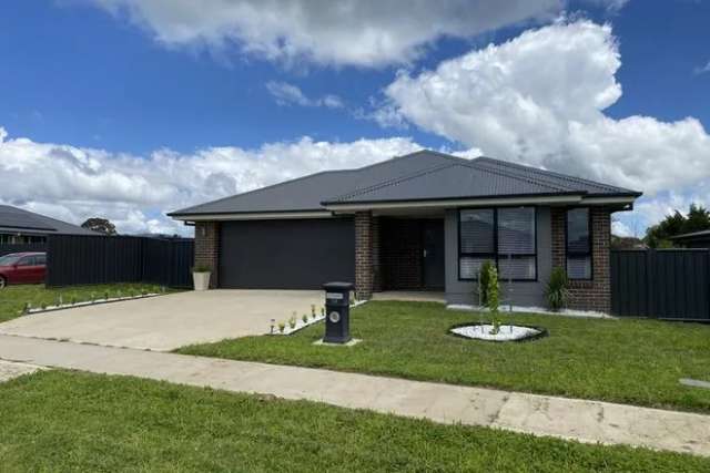 House For Rent in Orange, New South Wales