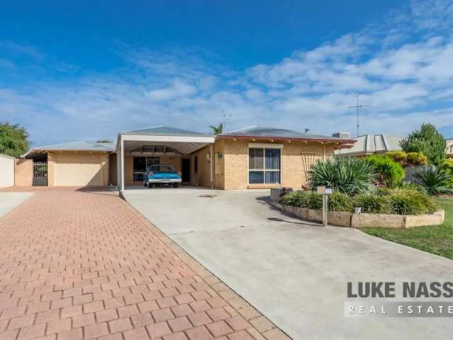 House For Sale in Mandurah, Western Australia