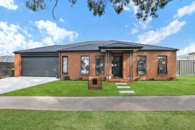 House For Sale in Bairnsdale, Victoria