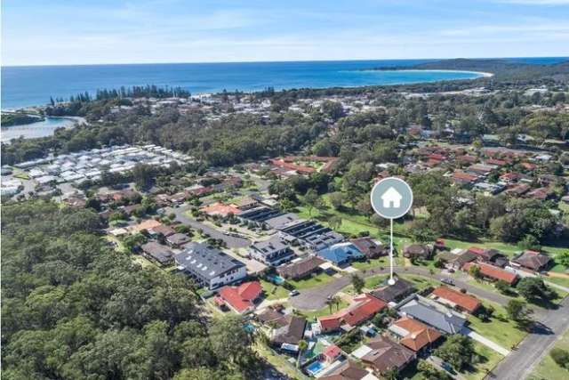 House For Sale in South West Rocks, New South Wales