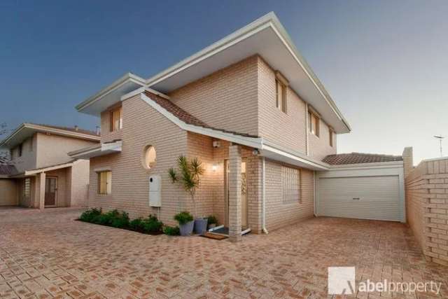 Villa For Sale in City of Bayswater, Western Australia