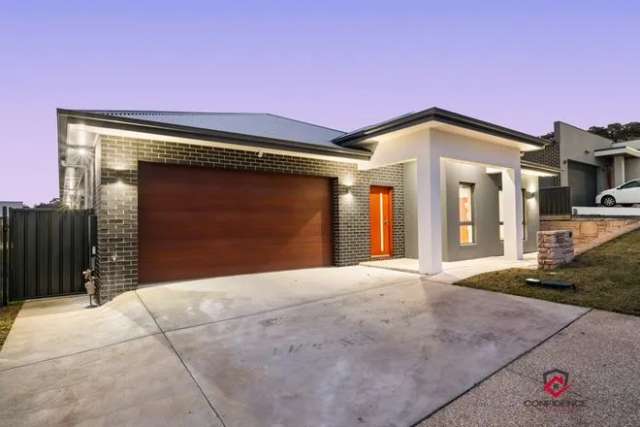 House For Sale in District of Gungahlin, Australian Capital Territory