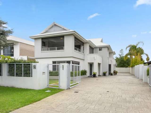 House For Sale in City of Melville, Western Australia