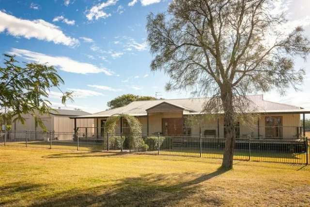 Rural For Sale in Roma, Queensland