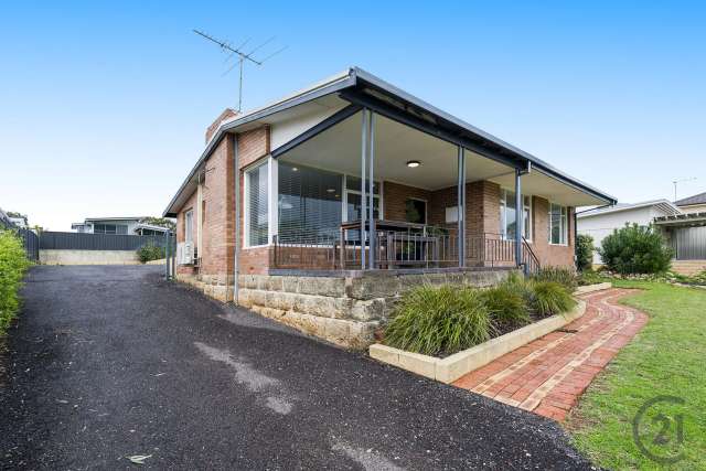 27A Janis Street, Halls Head WA 6210 - House For Sale