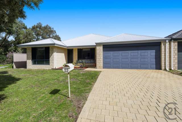 22 Karak Road, Wannanup WA 6210 - House For Sale