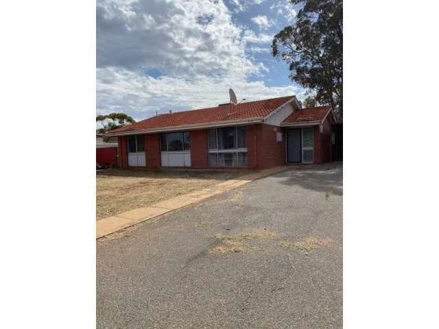 House For Sale in Kambalda West, Western Australia