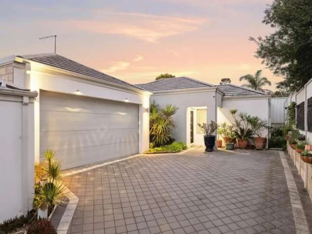 Villa For Sale in City of Stirling, Western Australia