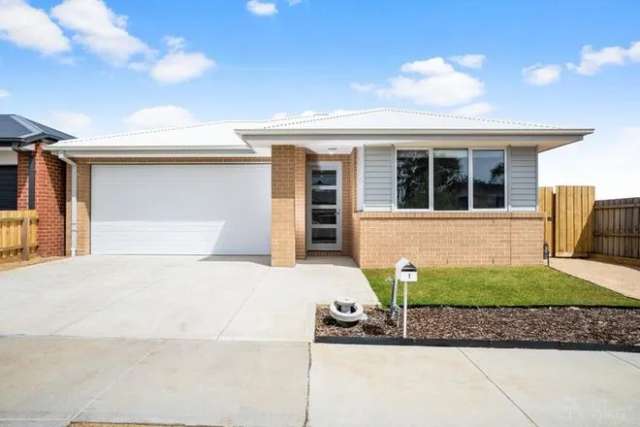 House For Sale in Leopold, Victoria