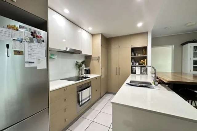 Apartment For Rent in Greater Brisbane, Queensland