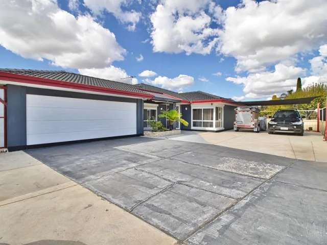 House For Sale in Rockingham, Western Australia