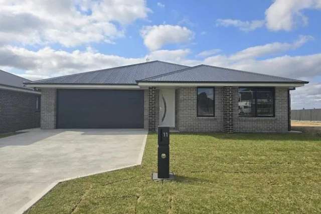 House For Rent in Orange, New South Wales