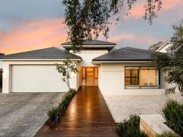 House For Sale in City of Melville, Western Australia