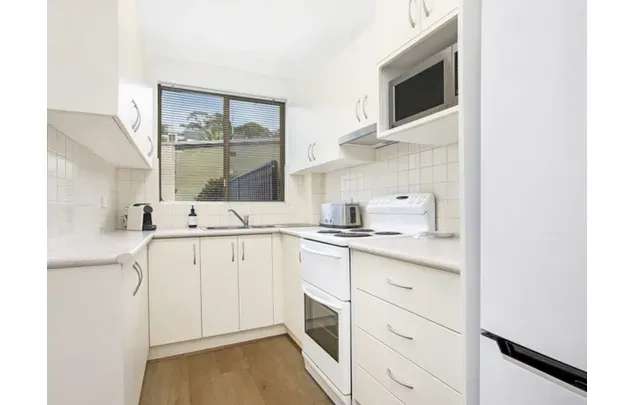 Rent 2 bedroom apartment in Sydney