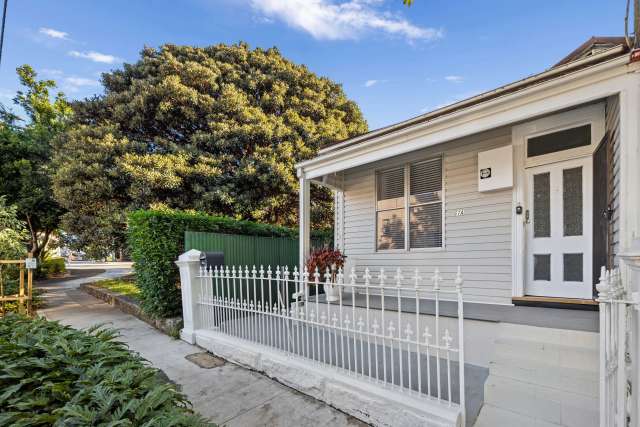 Character-Filled 3-Bedroom Home with Dual Street Access Near Erskineville Village - 6 MONTH LEASE ONLY