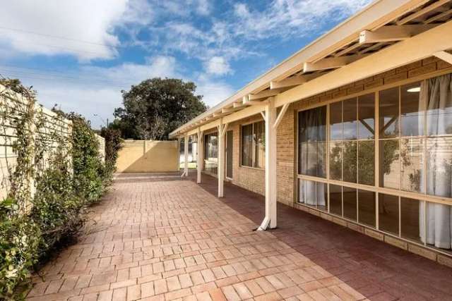 House For Sale in City of Melville, Western Australia