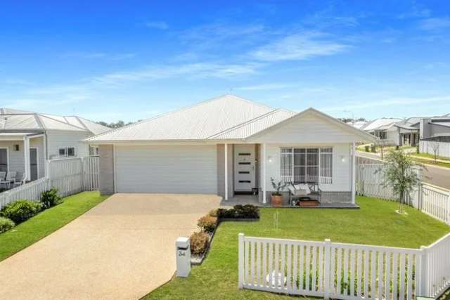 House For Sale in Highfields, Queensland