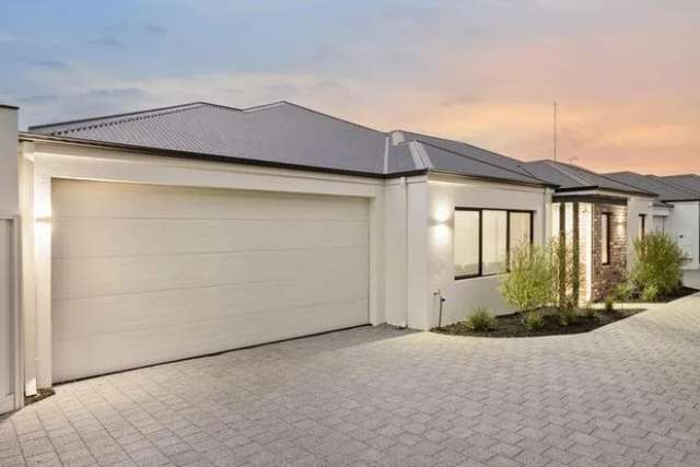 Villa For Sale in City of Stirling, Western Australia