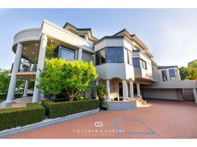 House For Sale in City of Melville, Western Australia