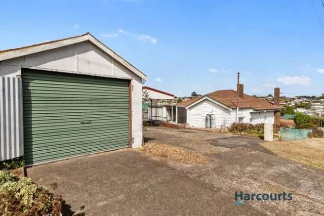 House For Sale in Devonport, Tasmania